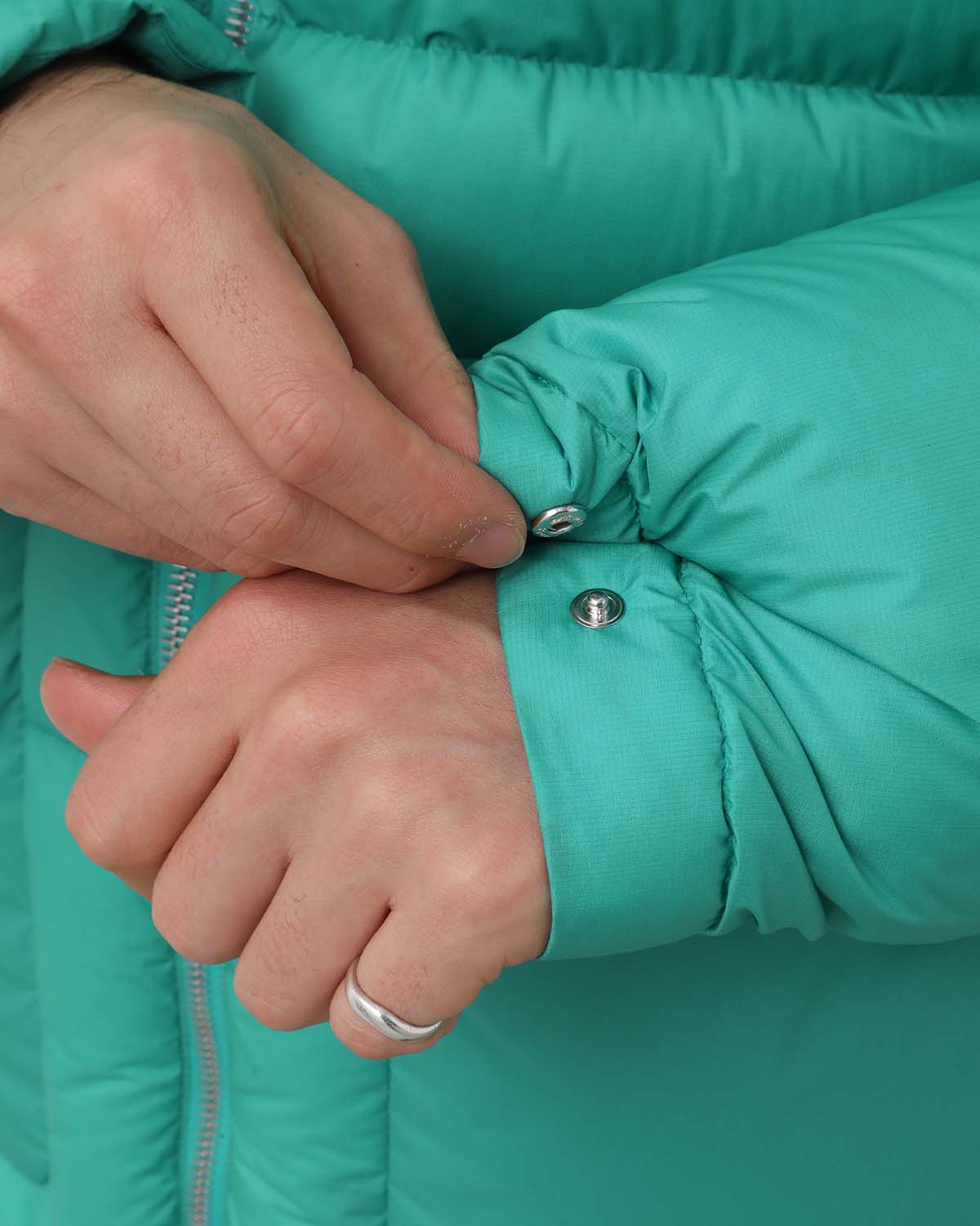 SUPER LIGHT NYLON RIPSTOP DOWN BLOUSON