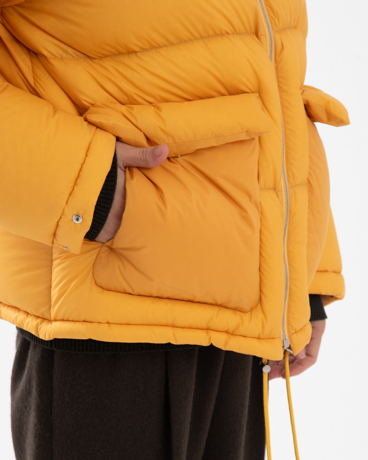 SUPER LIGHT NYLON RIPSTOP DOWN BLOUSON