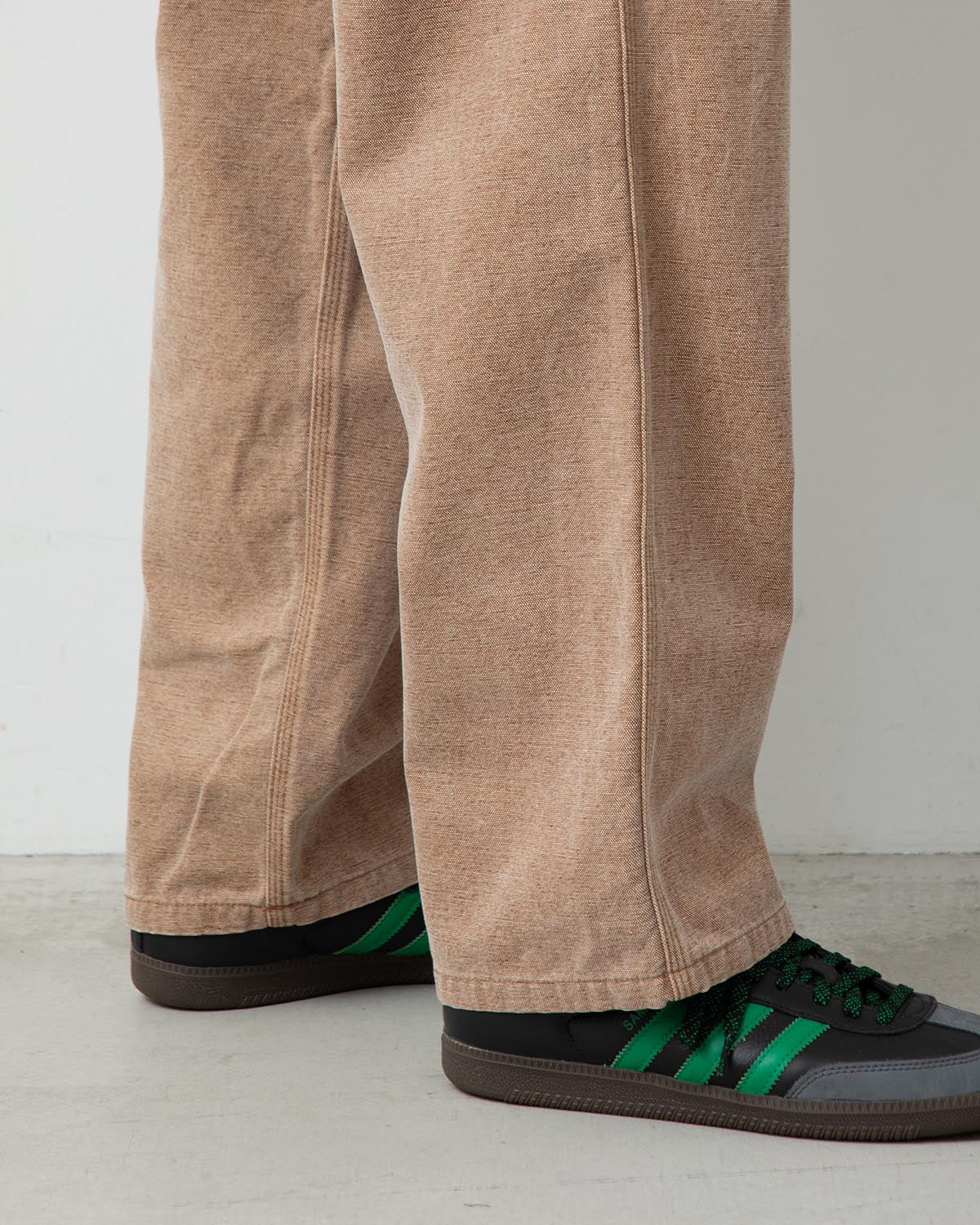 WASHED ORGANIC CANVAS BELTED PANTS