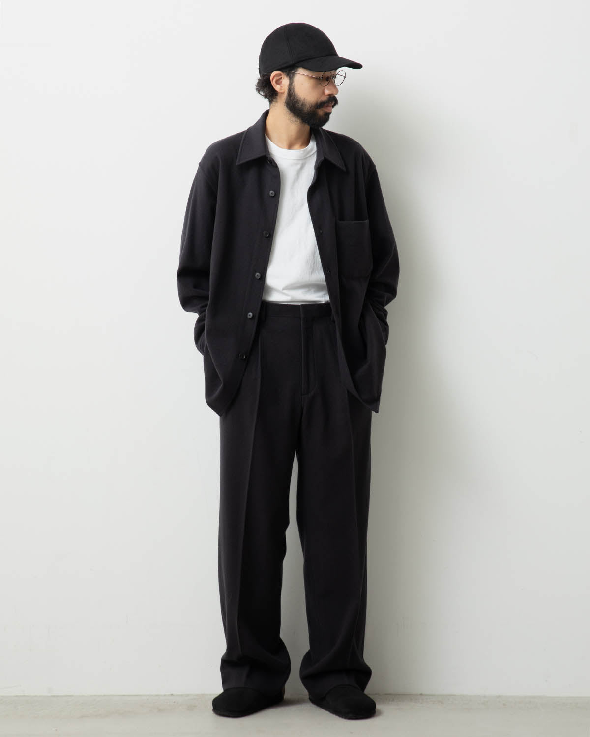 BRUSHED SUPER FINE WOOL FLANNEL SLACKS