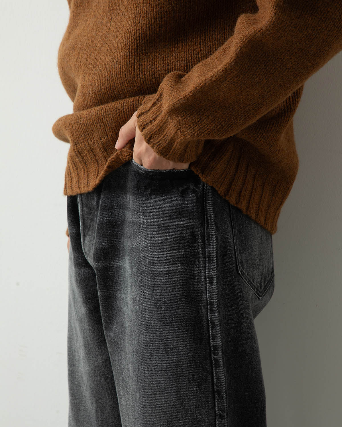 SELVEDGE FADED HEAVY DENIM WIDE PANTS