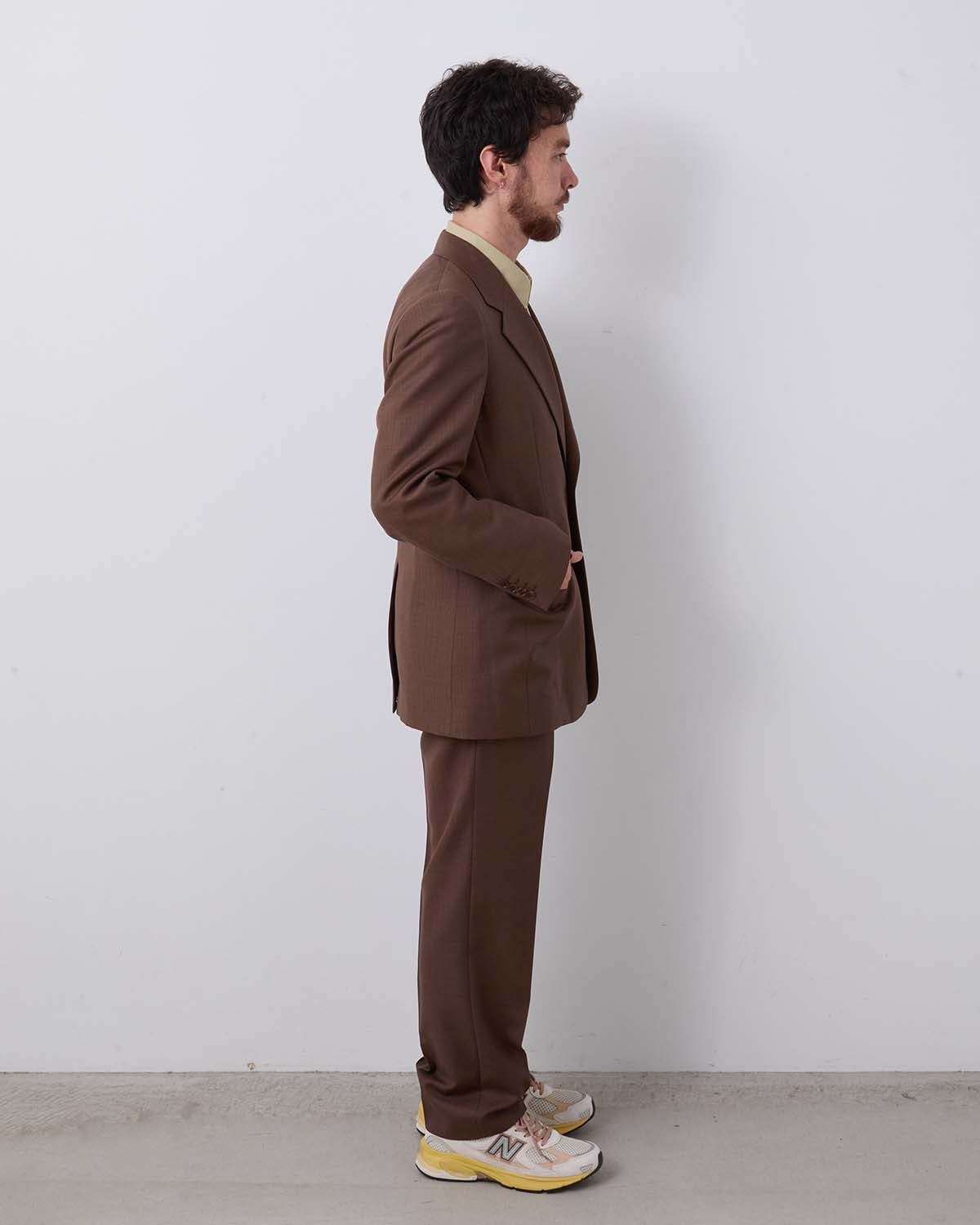 BLUEFACED WOOL TWO-TUCK SLACKS