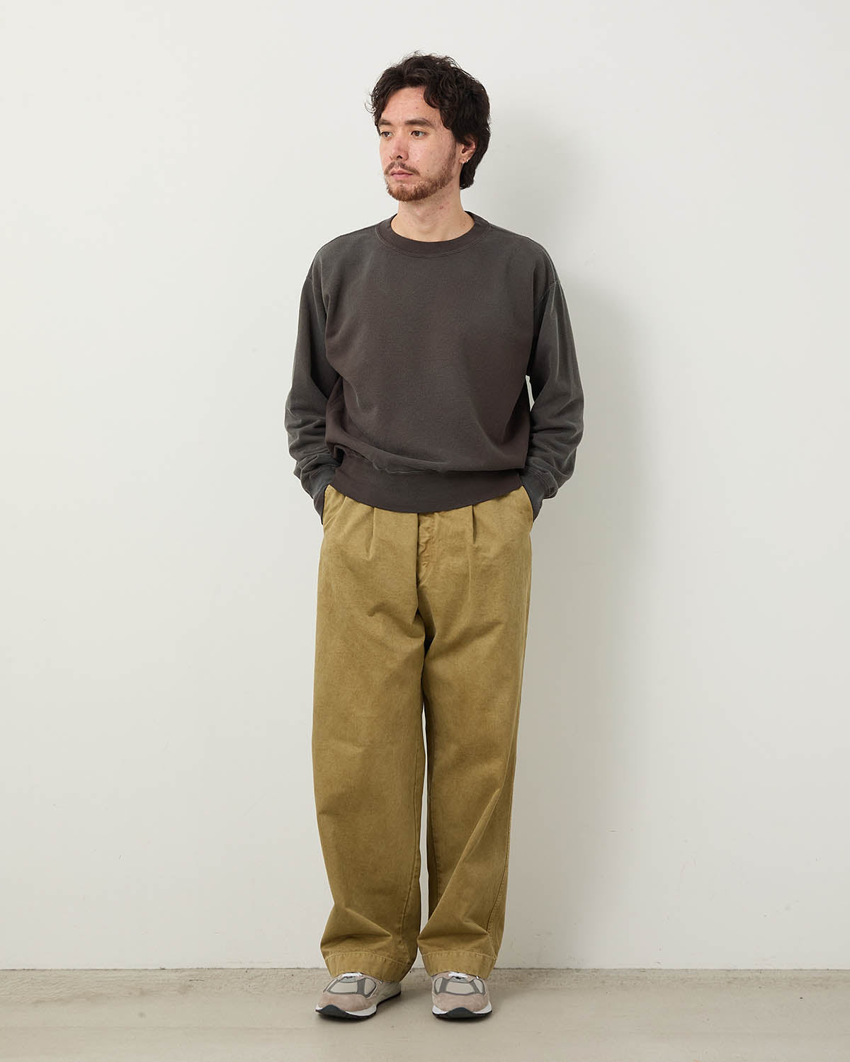 PRODUCT DYED FINX CHINO ONE-TUCK PANTS – COVERCHORD