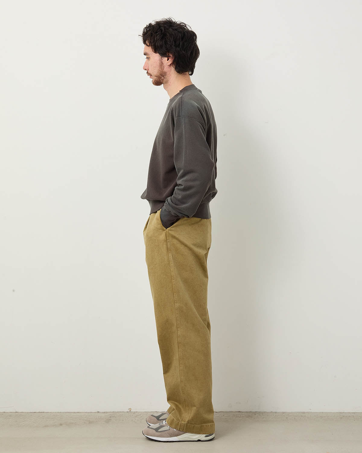 PRODUCT DYED FINX CHINO ONE-TUCK PANTS