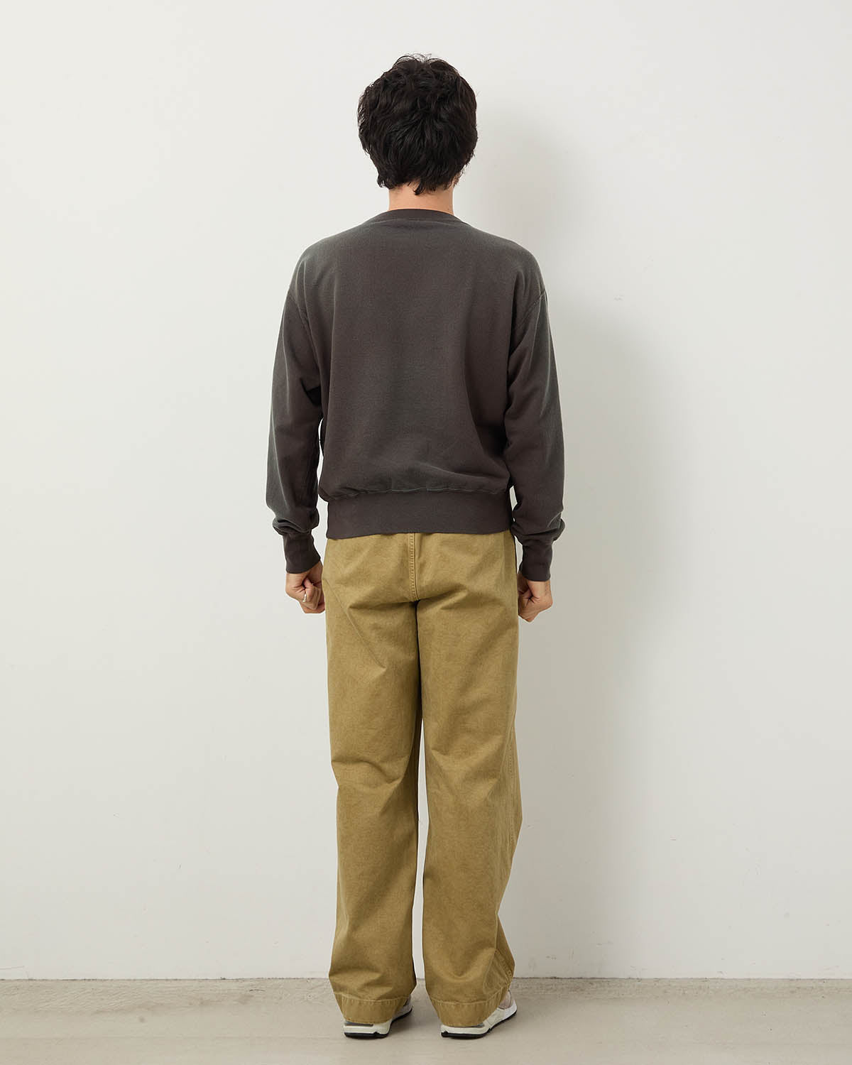 PRODUCT DYED FINX CHINO ONE-TUCK PANTS
