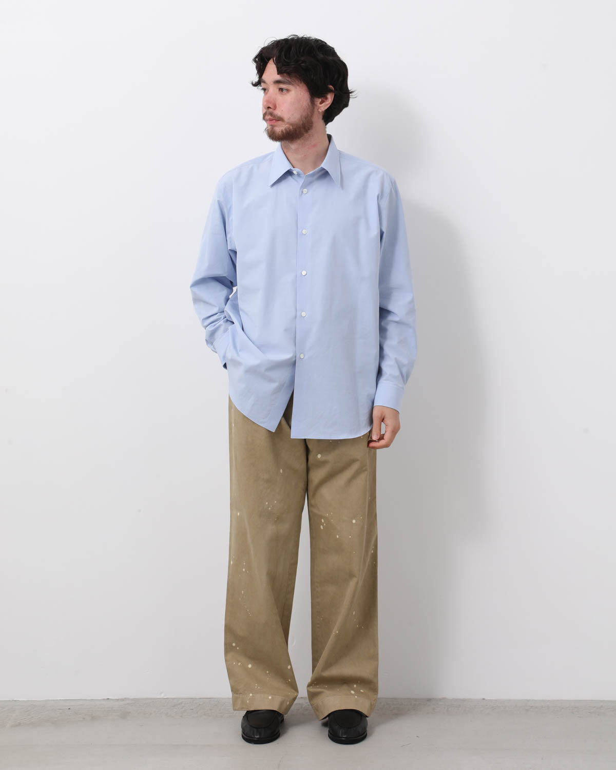 GARMENT-DYED FINX LIGHT CHINO ONE-TUCK WIDE PANTS