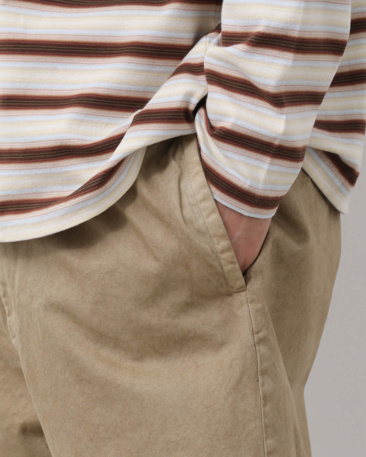 GARMENT-DYED FINX LIGHT CHINO SHORTS