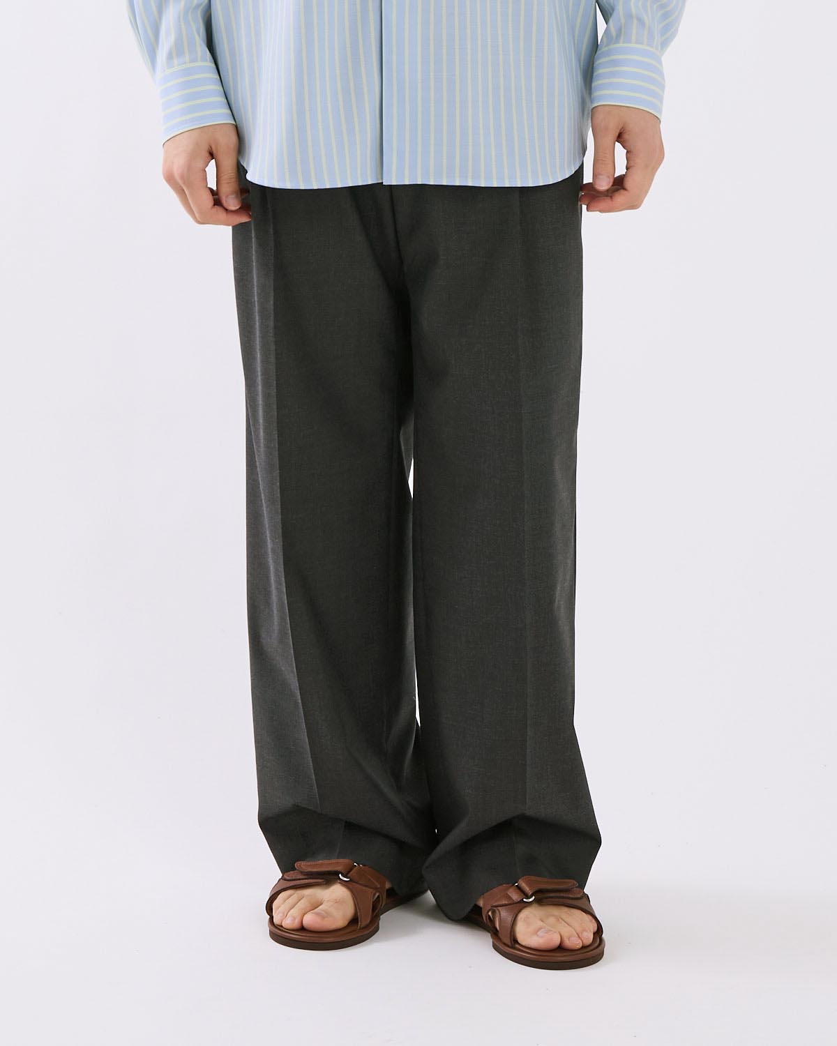 ULTRA FINE TROPICAL WOOL TWO-TUCK SLACKS