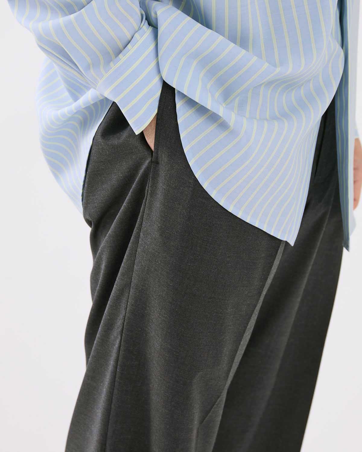 ULTRA FINE TROPICAL WOOL TWO-TUCK SLACKS