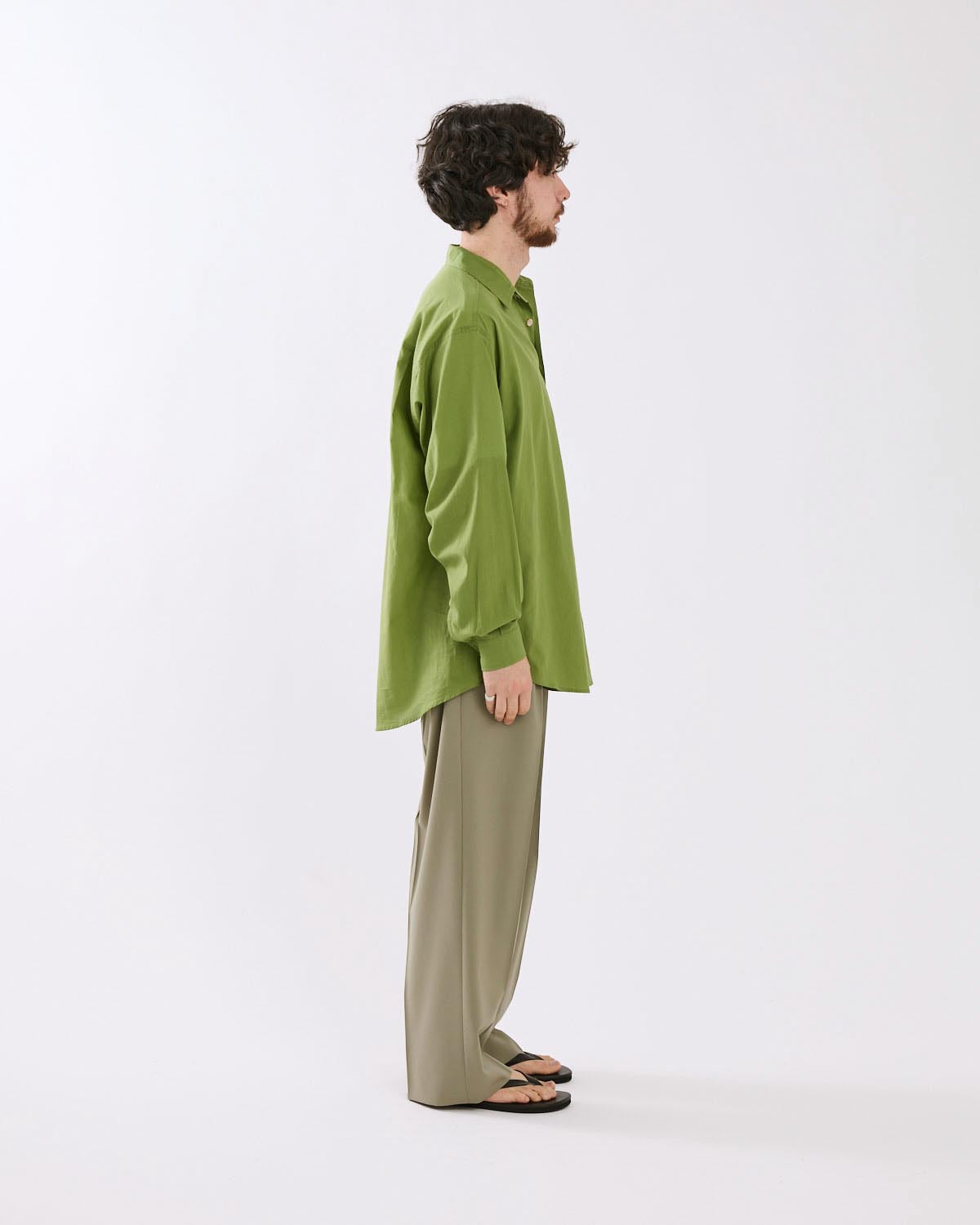 ULTRA FINE TROPICAL WOOL TWO-TUCK SLACKS