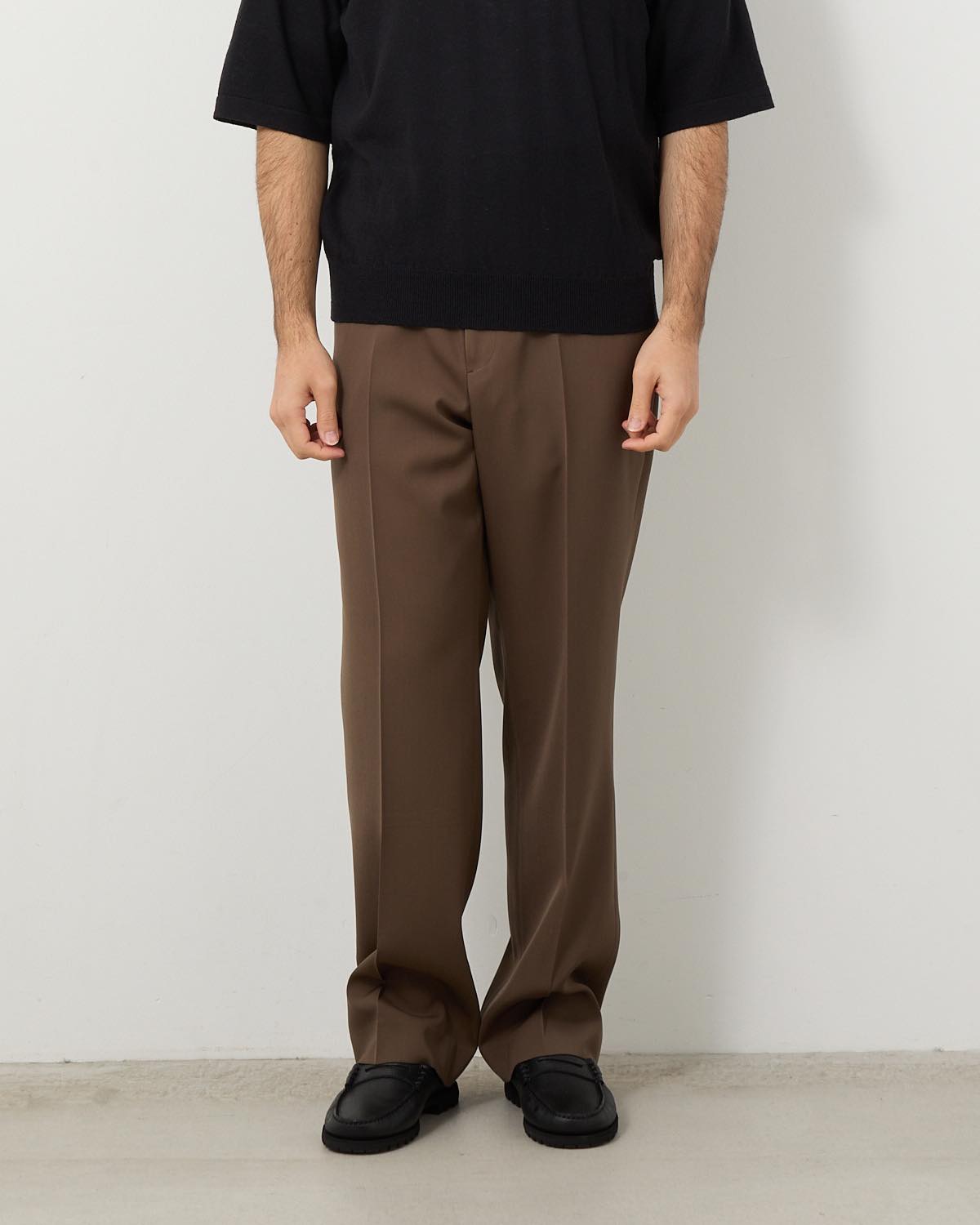 LIGHT WOOL MAX GABARDINE SLACKS