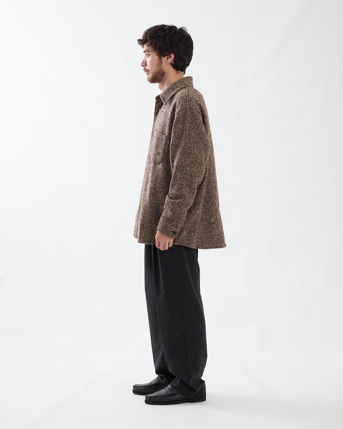 CASHMERE MOLESKIN TWO-TUCK SLACKS