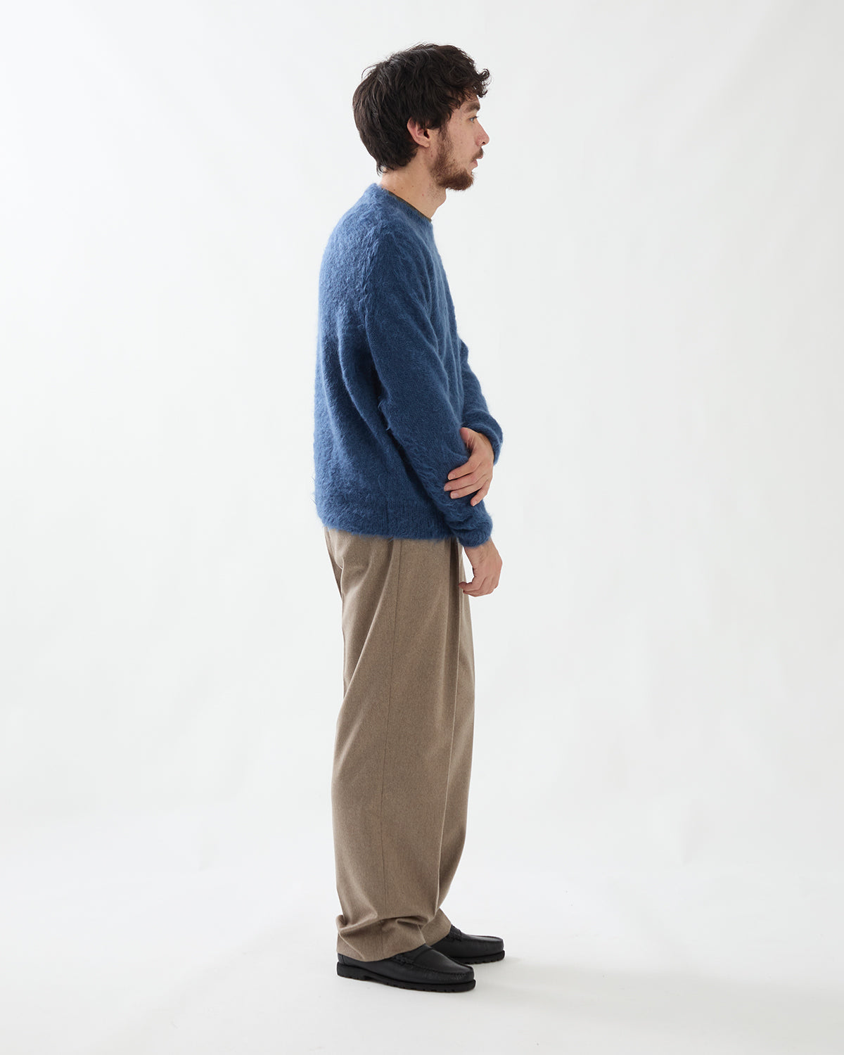 CASHMERE MOLESKIN TWO-TUCK SLACKS