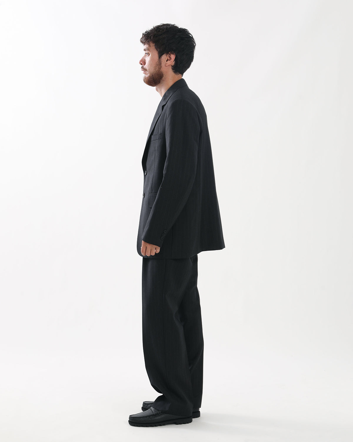 BLUEFACED WOOL TWO-TUCK SLACKS