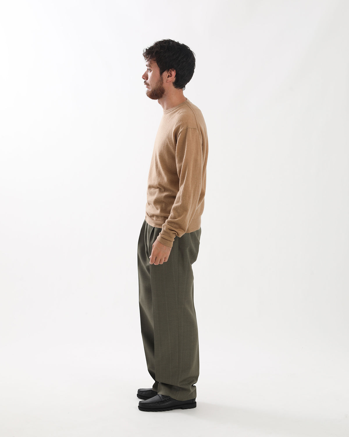 BLUEFACED WOOL TWO-TUCK SLACKS