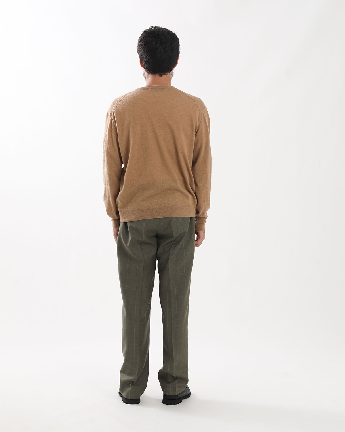 BLUEFACED WOOL TWO-TUCK SLACKS