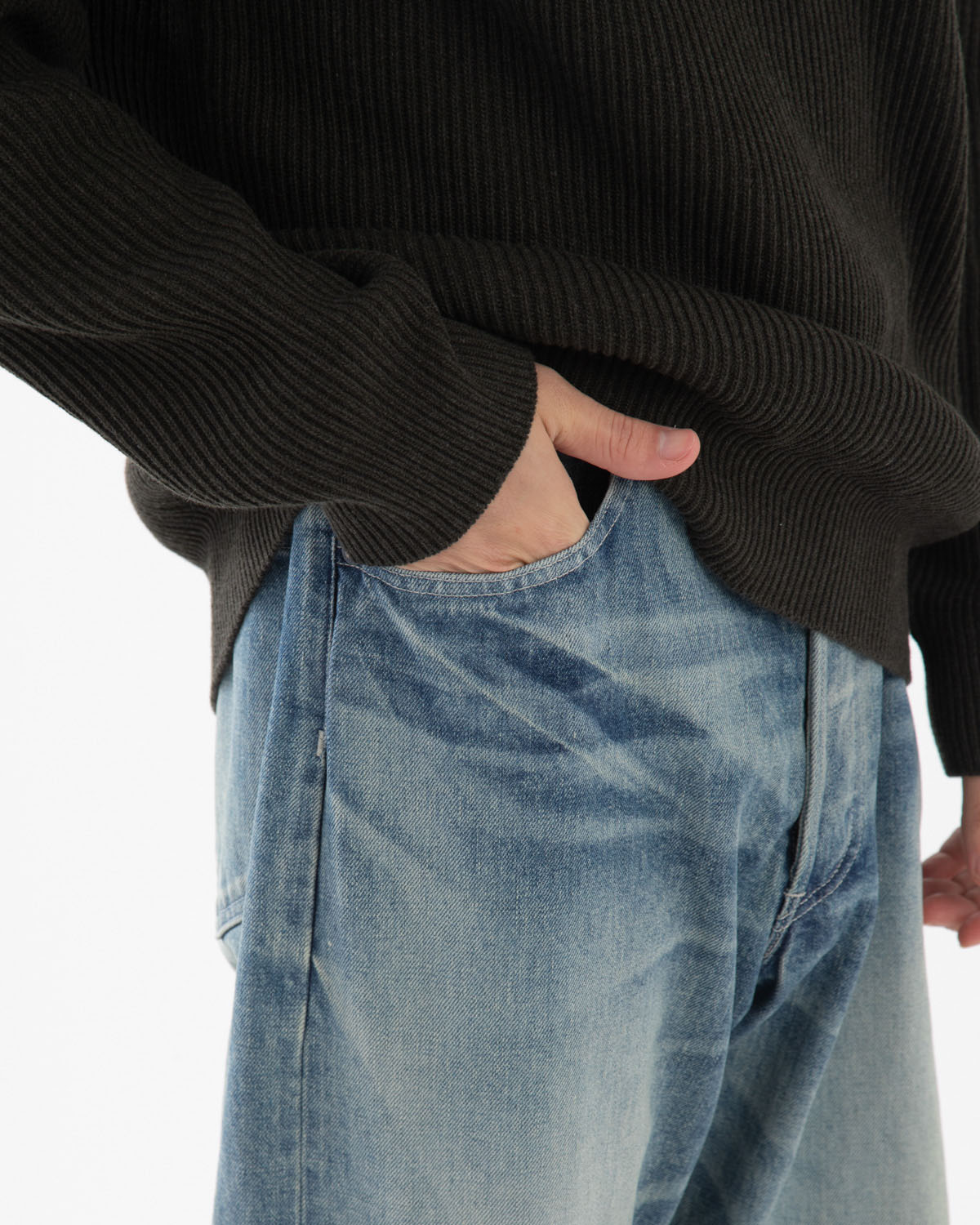 SELVEDGE FADED HEAVY DENIM WIDE PANTS