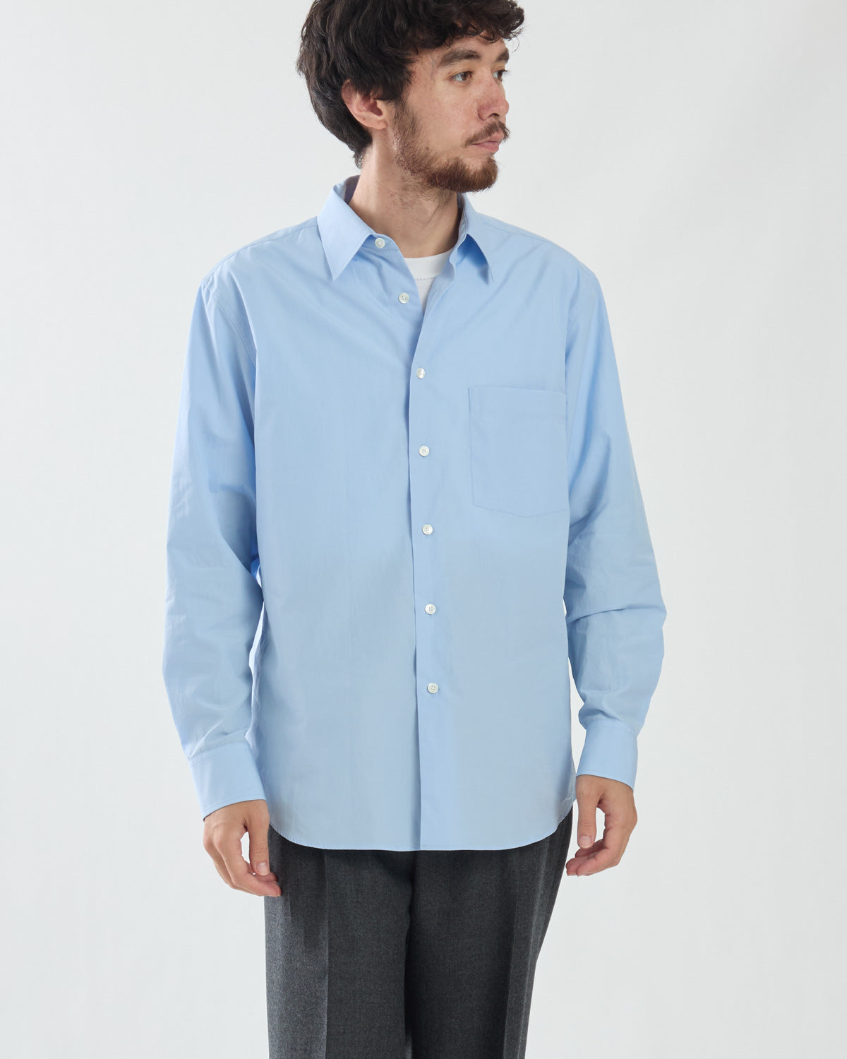FINX LIGHT WEATHER CHAMBRAY SHIRT