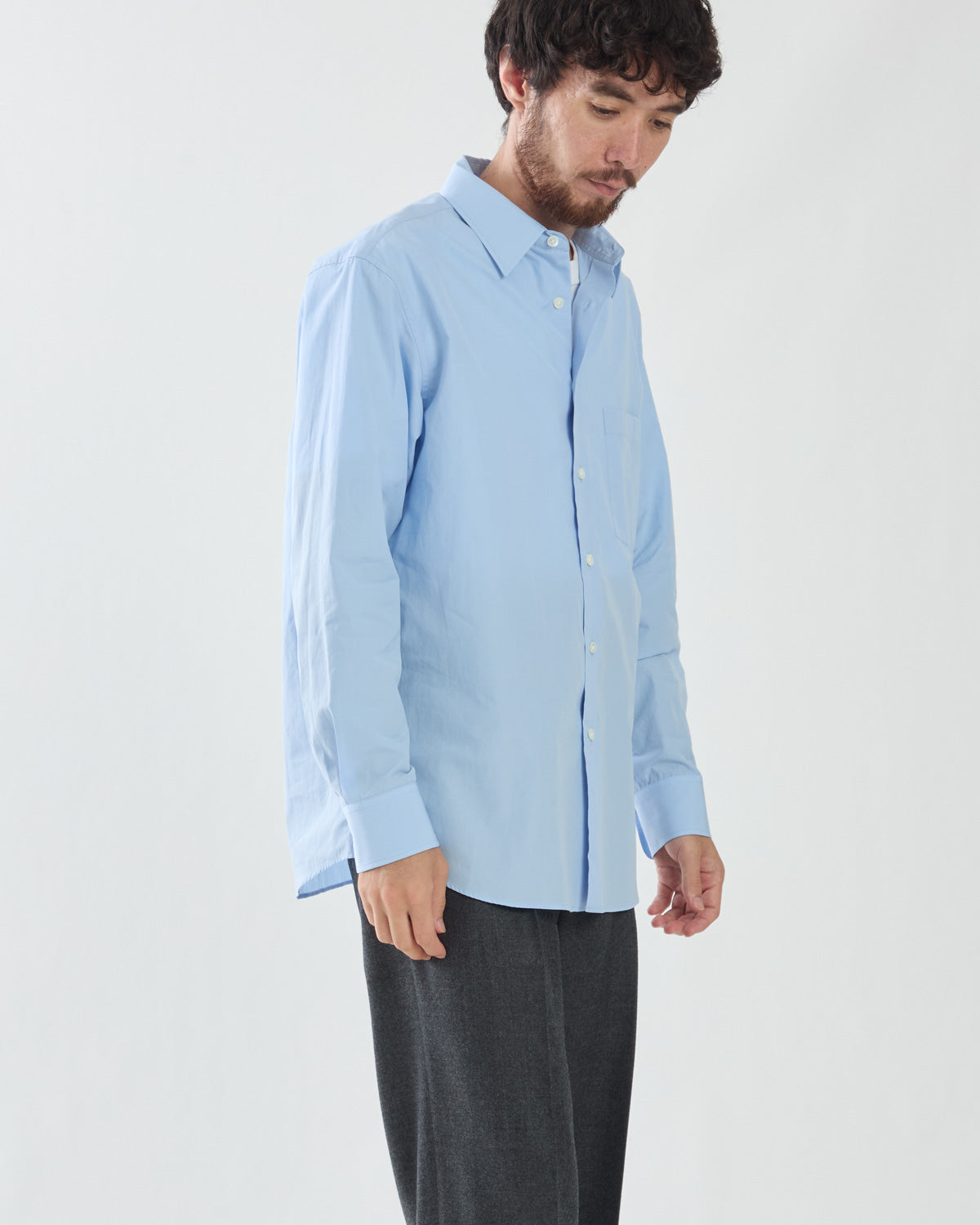 FINX LIGHT WEATHER CHAMBRAY SHIRT
