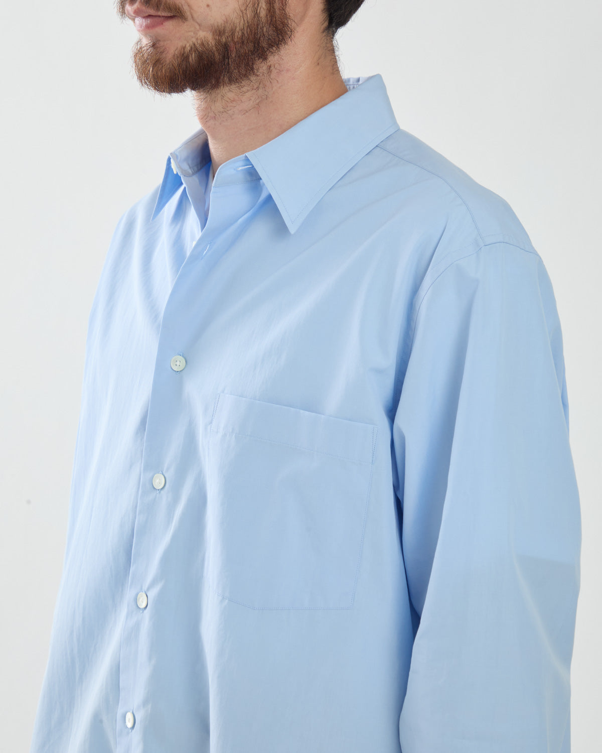 FINX LIGHT WEATHER CHAMBRAY SHIRT