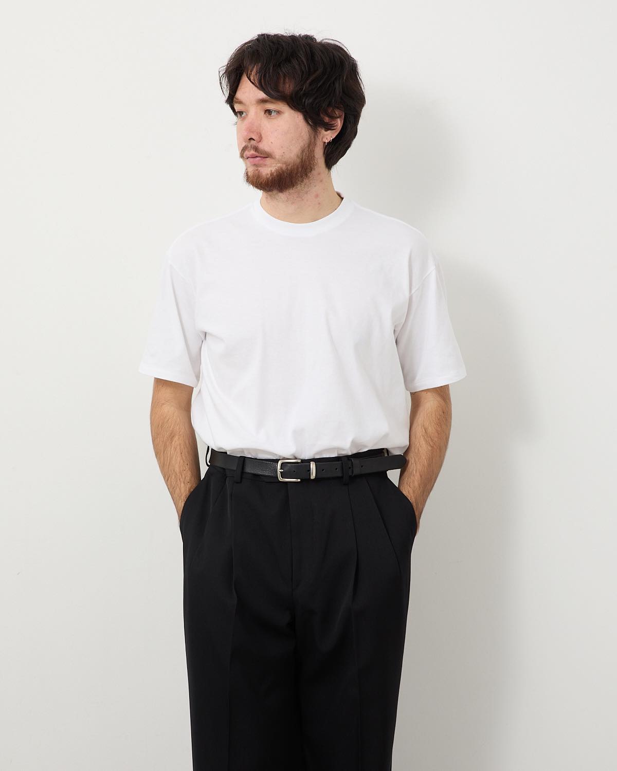 SEAMLESS CREW NECK TEE