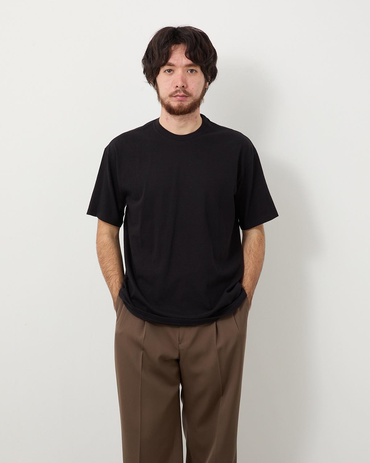 SEAMLESS CREW NECK TEE