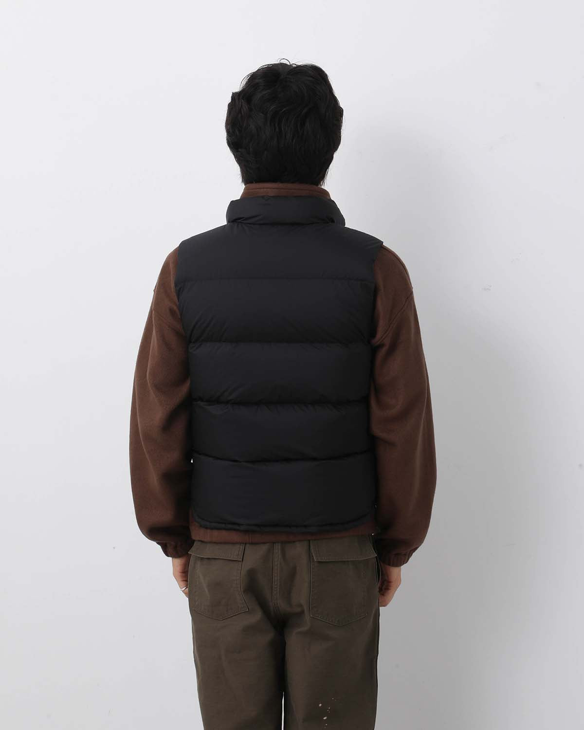 SUPER LIGHT NYLON RIPSTOP DOWN VEST