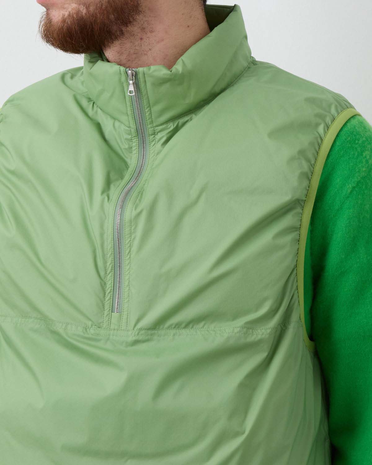 SUPER LIGHT NYLON RIPSTOP DOWN P/O VEST