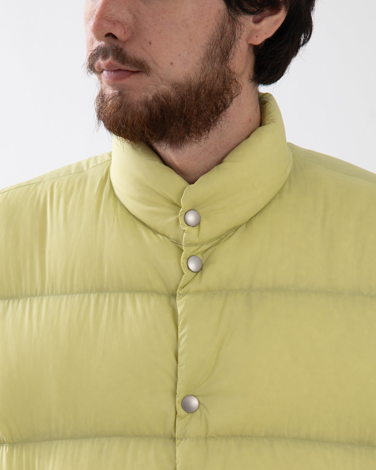 SUPER LIGHT NYLON RIPSTOP DOWN VEST