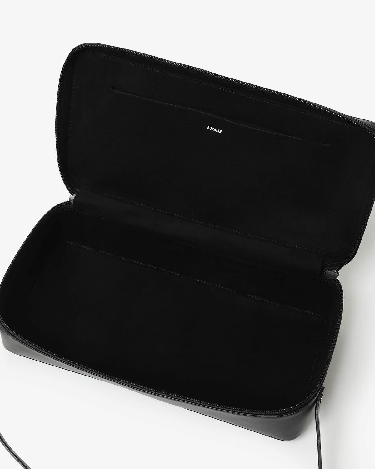 LEATHER SQUARE BAG MADE BY AETA