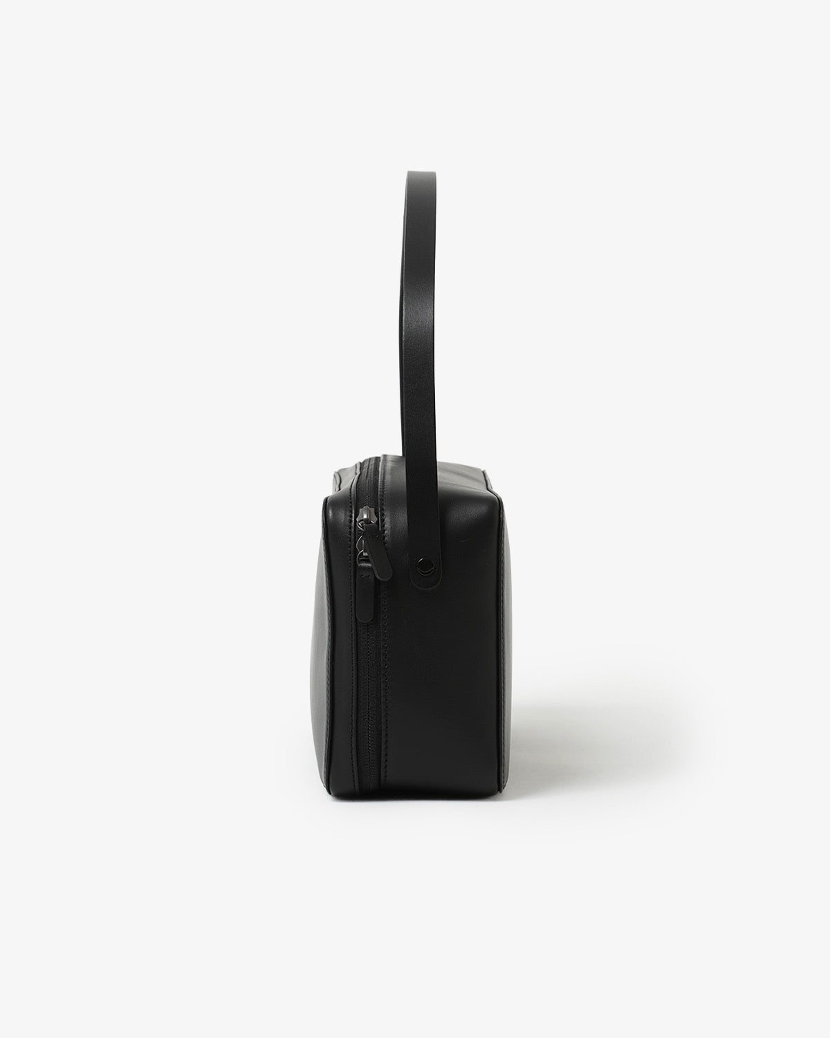 LEATHER SQUARE BAG MADE BY AETA