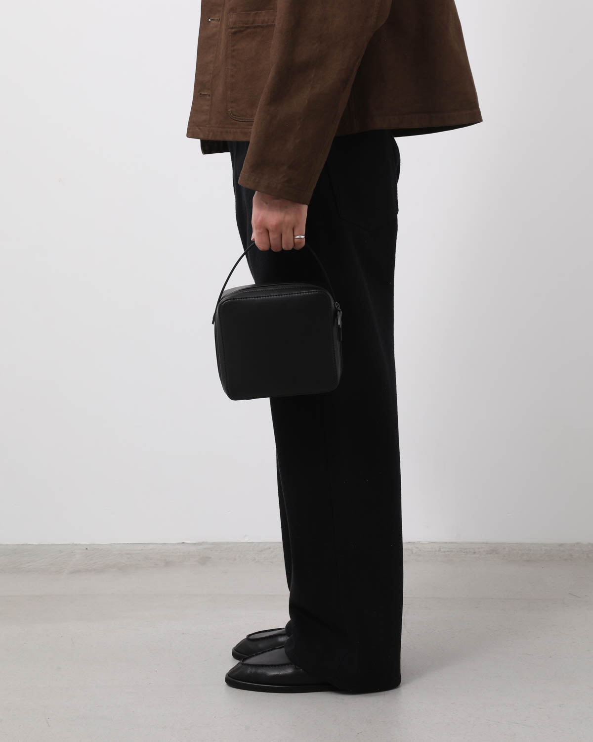 LEATHER SMALL TRAVEL CASE MADE BY AETA