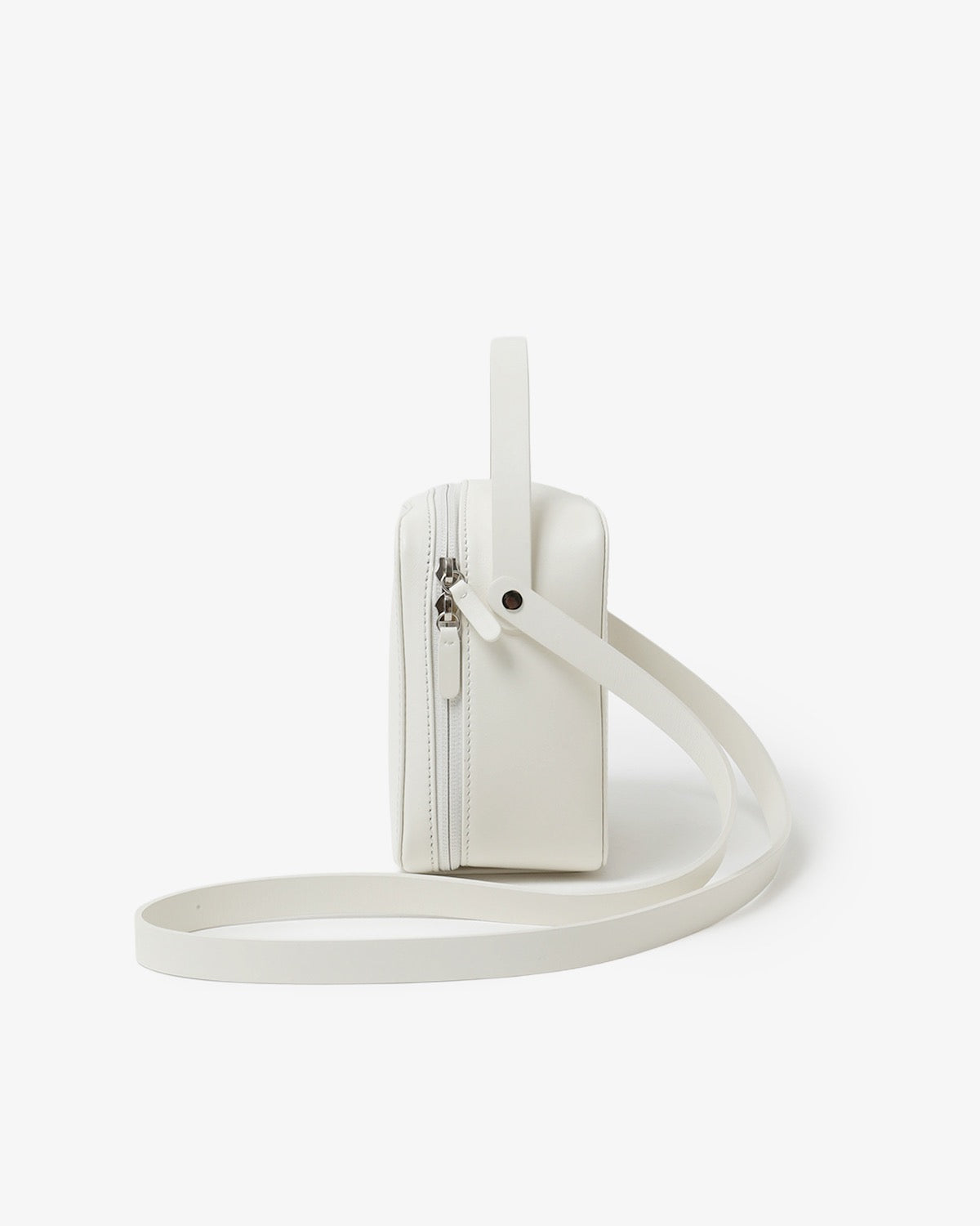 LEATHER SHOULDER BAG MADE BY AETA