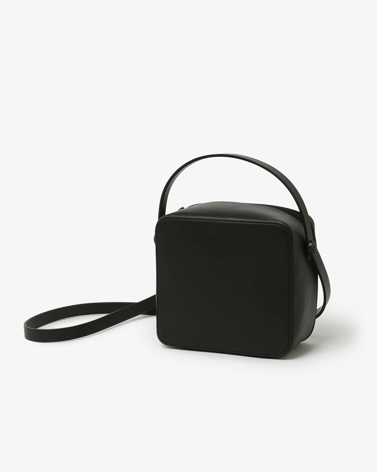 LEATHER SHOULDER BAG MADE BY AETA