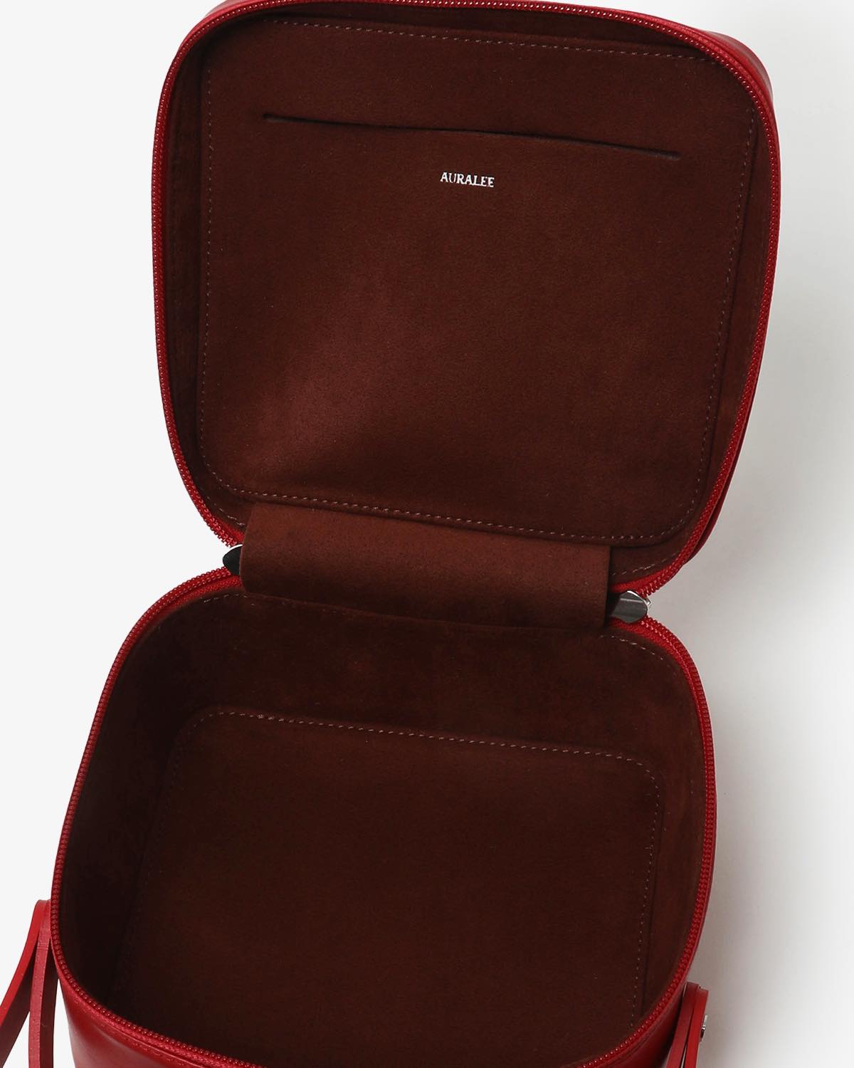 LEATHER SHOULDER BAG MADE BY AETA