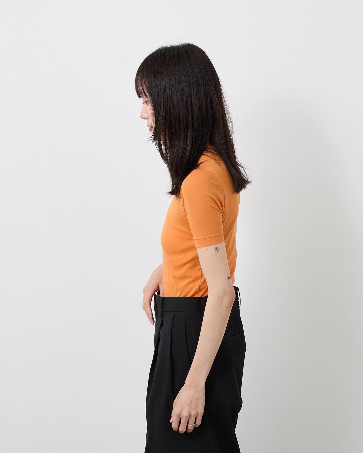 SUPER HIGH GAUGE SHEER RIB TEE