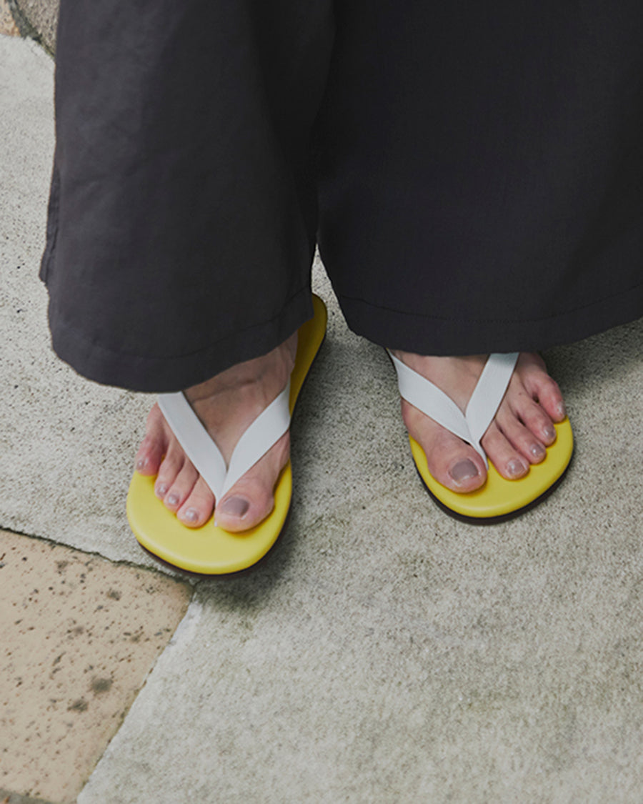 SOFT LEATHER FLIP-FLOPS (WOMEN'S) – COVERCHORD