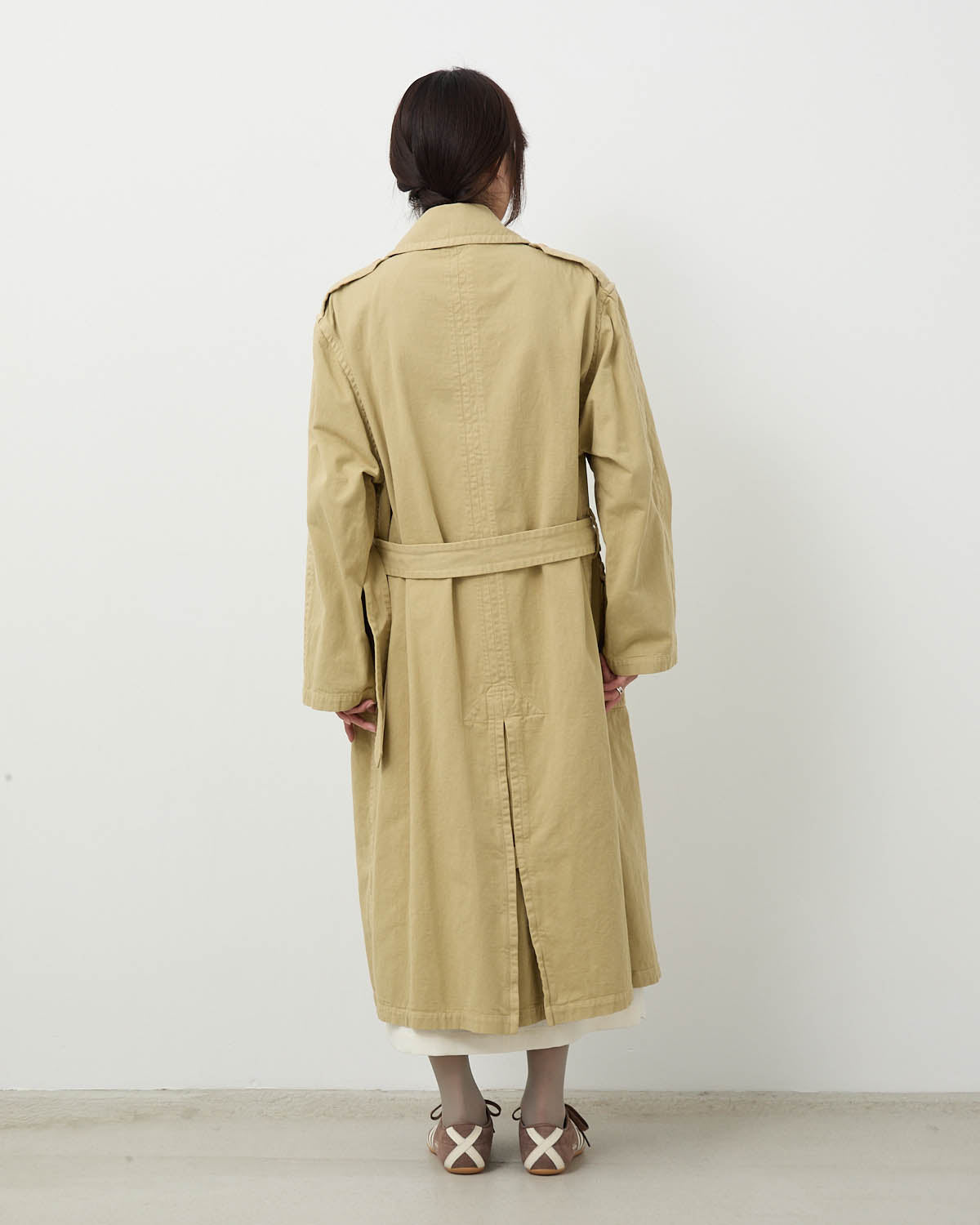 GARMENT-DYED TEXTURED CHINO COAT (WOMEN'S)