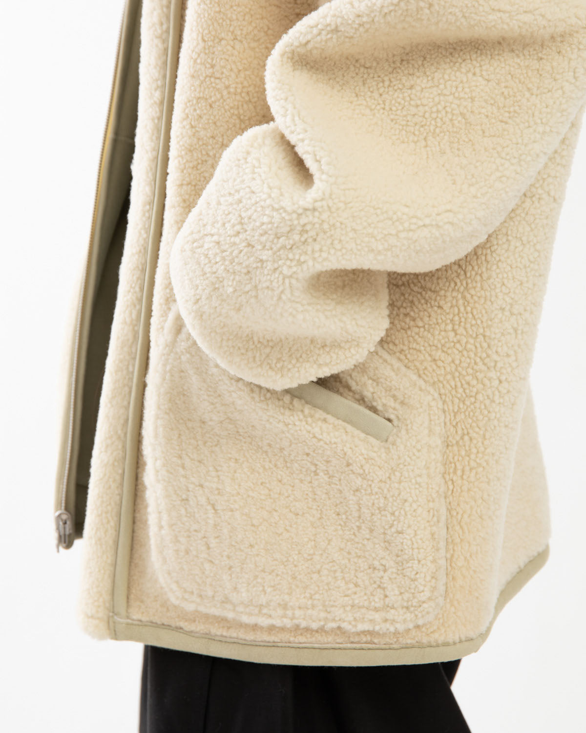 MERINO MOUTON ZIP BLOUSON