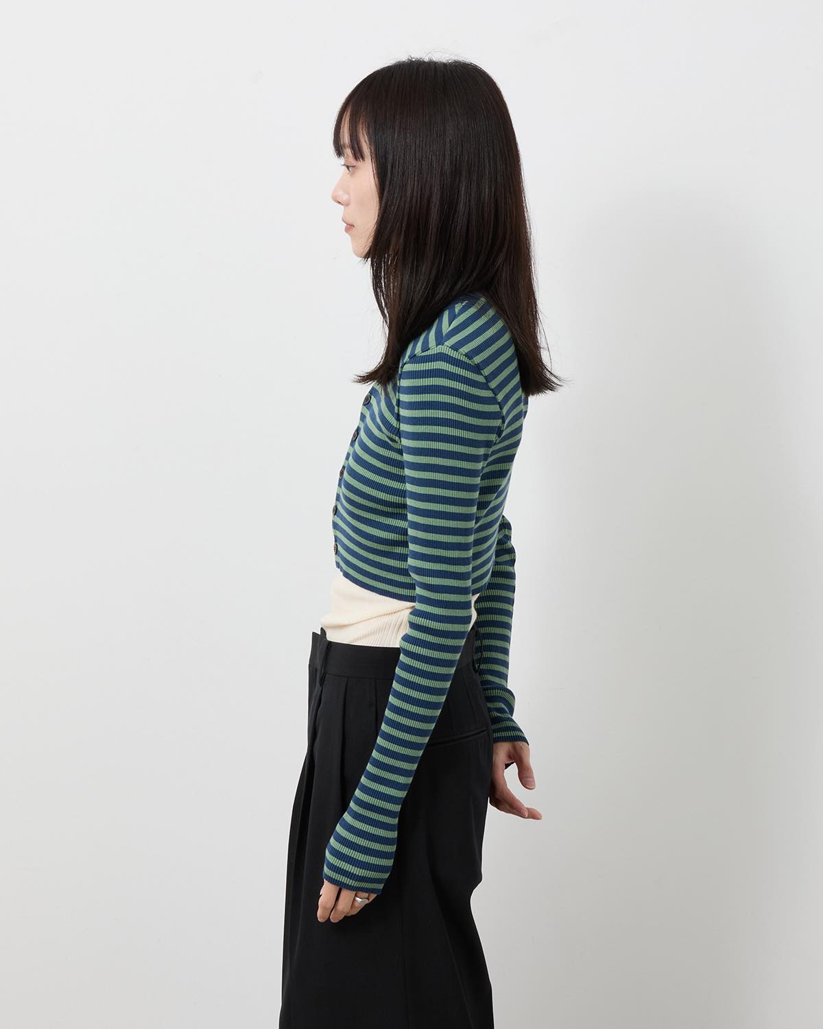 COTTON HIGH GAUGE RIB KNIT CROPPED CREW NECK CARDIGAN