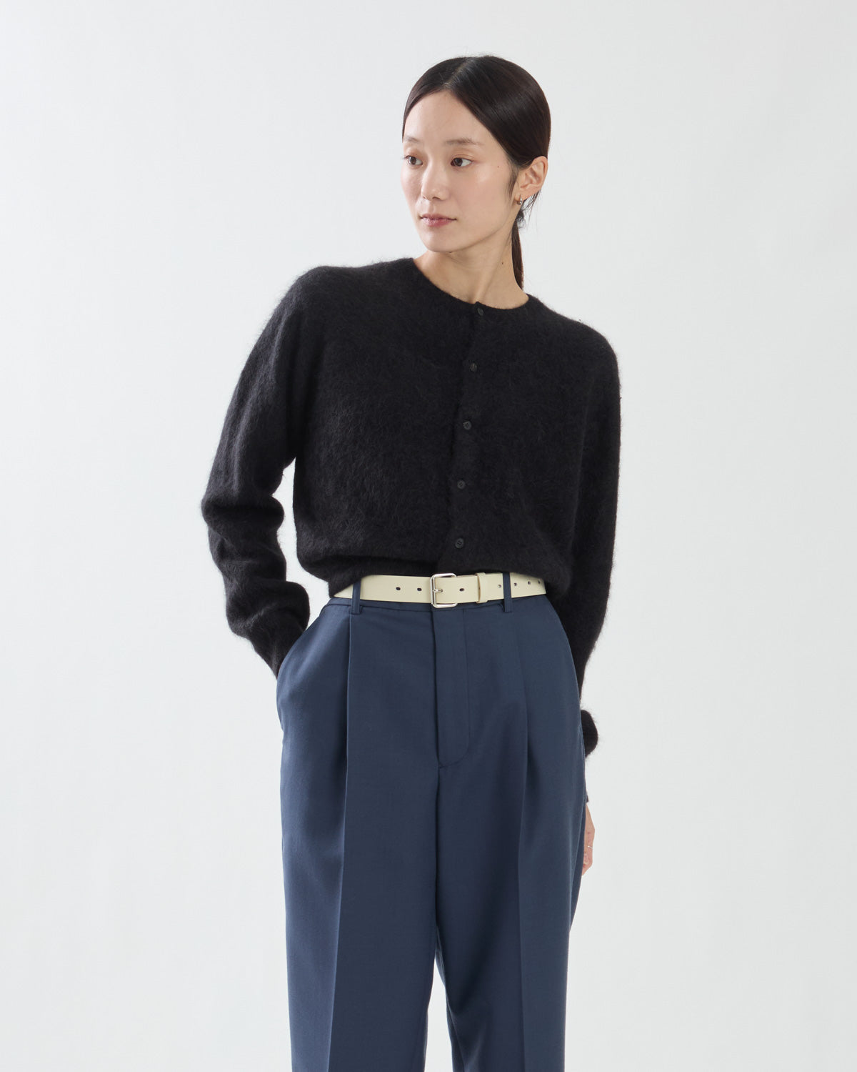 GARMENT-DYED BABY ALPACA FUR KNIT CREW-NECK CARDIGAN