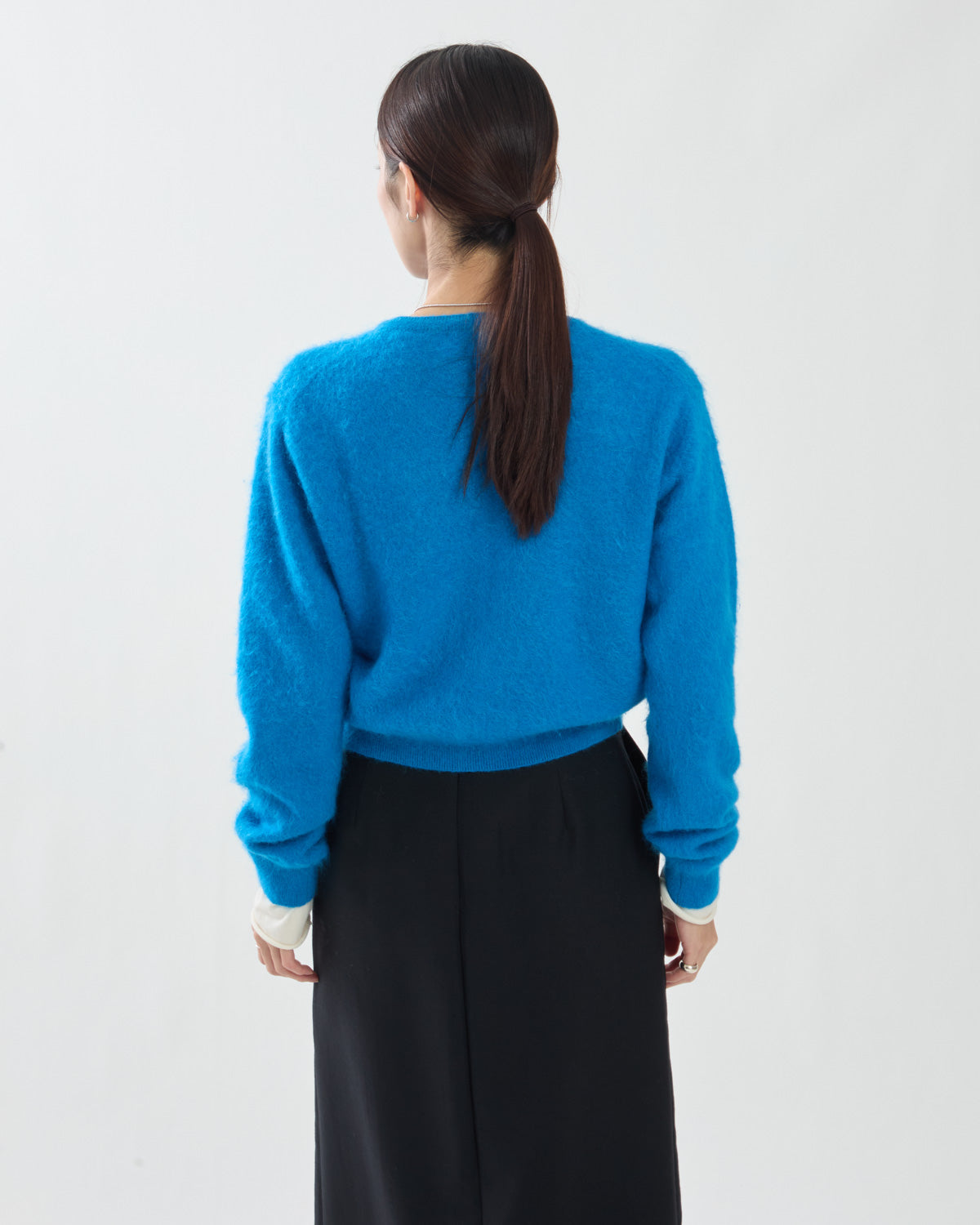 GARMENT-DYED BABY ALPACA FUR KNIT CREW-NECK CARDIGAN