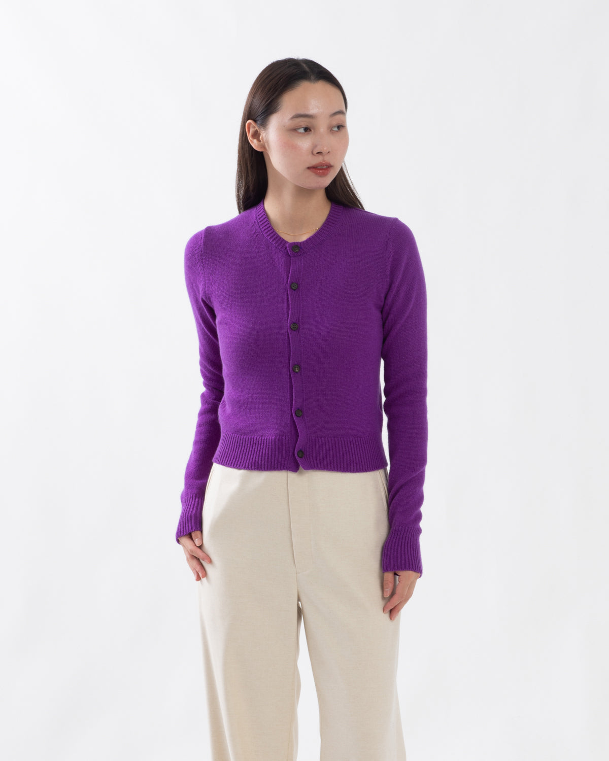 LIGHT CASHMERE KNIT CREW-NECK CARDIGAN