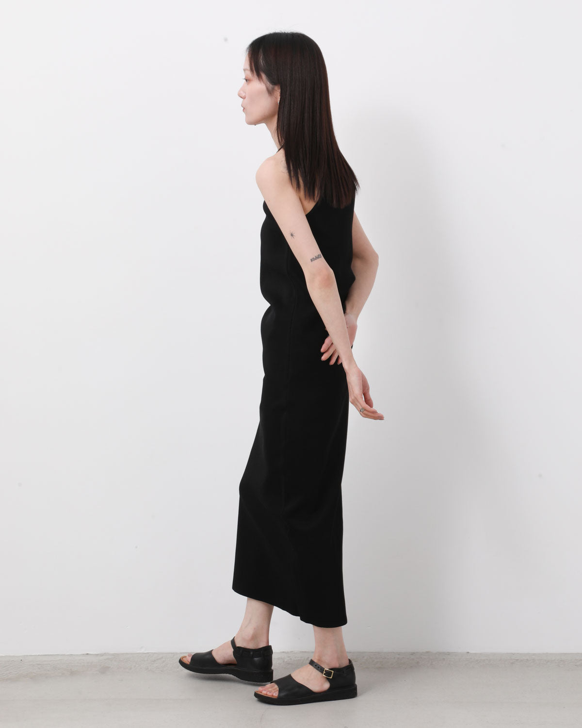 HIGH GAUGE TUCK RIB KNIT DRESS
