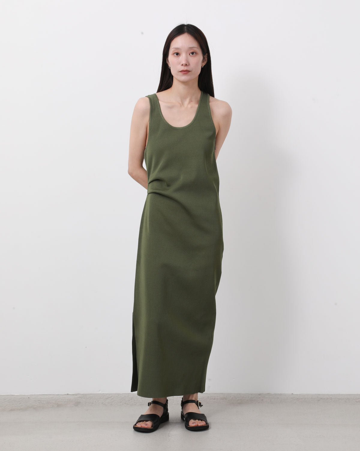 HIGH GAUGE TUCK RIB KNIT DRESS