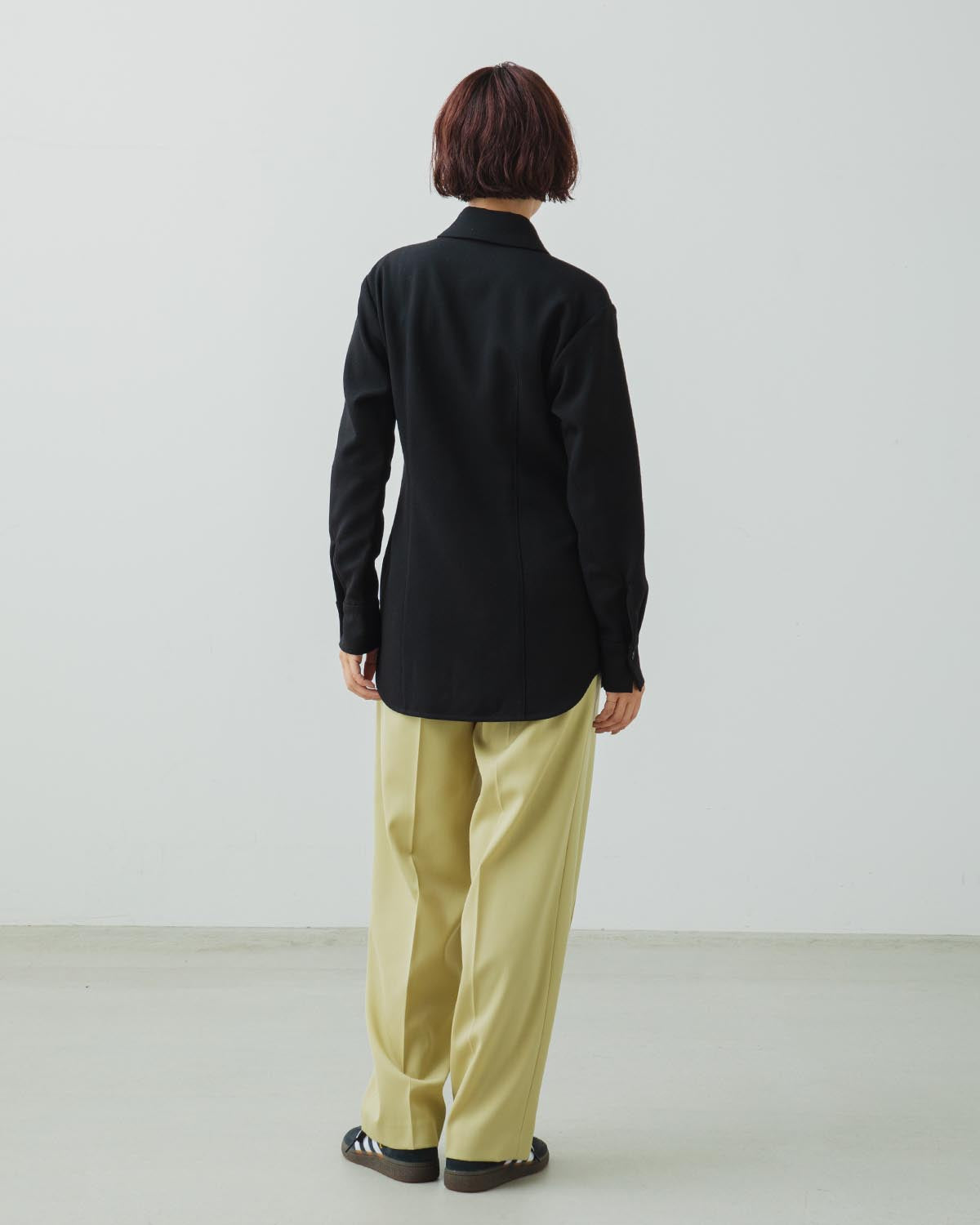 LIGHT WOOL MAX GABARDINE SLACKS