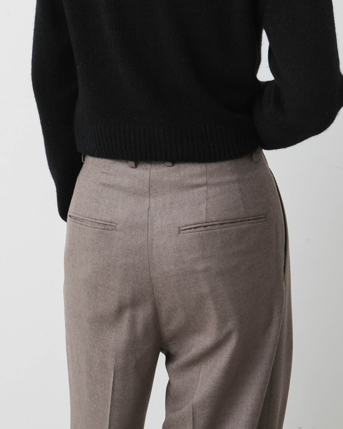 SUPER LIGHT WOOL SLACKS (WOMEN'S)