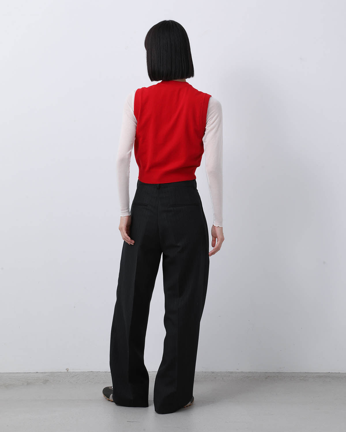 BLUEFACED WOOL TWO-TUCK SLACKS (WOMEN'S) – COVERCHORD