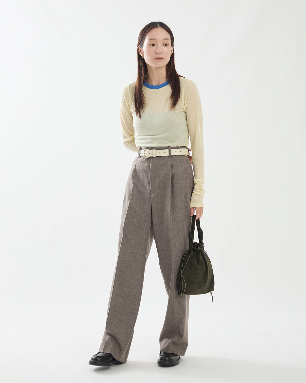 SUPER LIGHT WOOL TWO-TUCK SLACKS