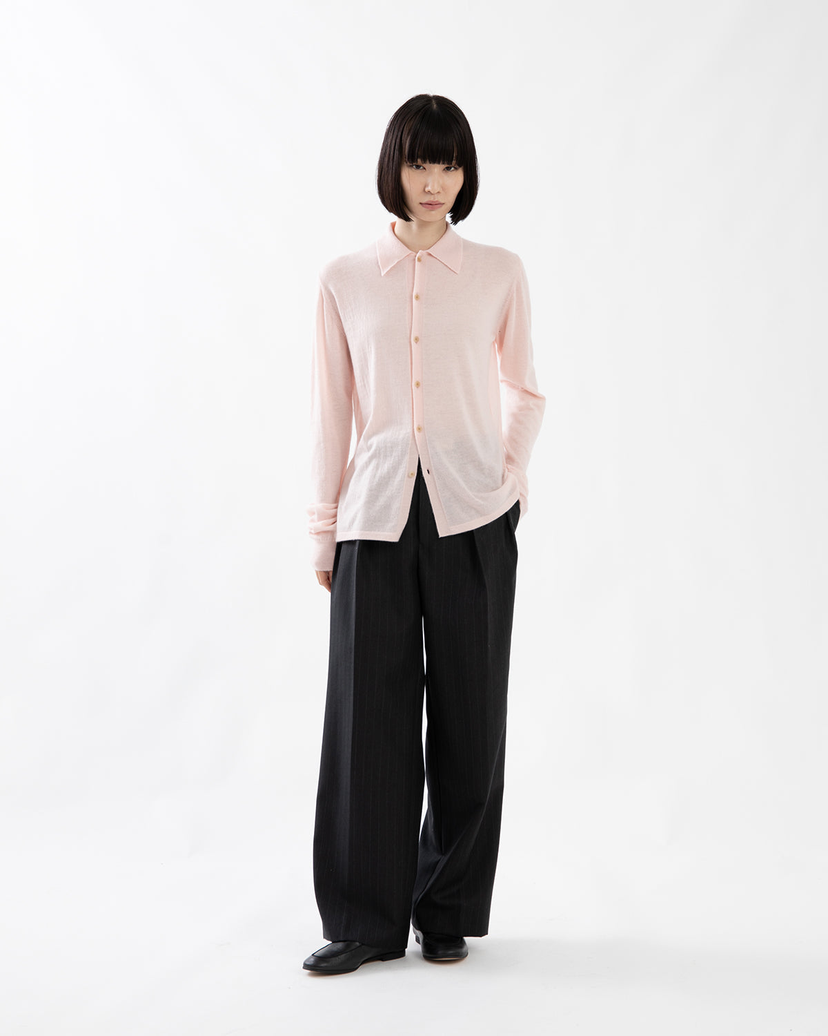 BLUEFACED WOOL TWO-TUCK SLACKS (WOMEN'S)
